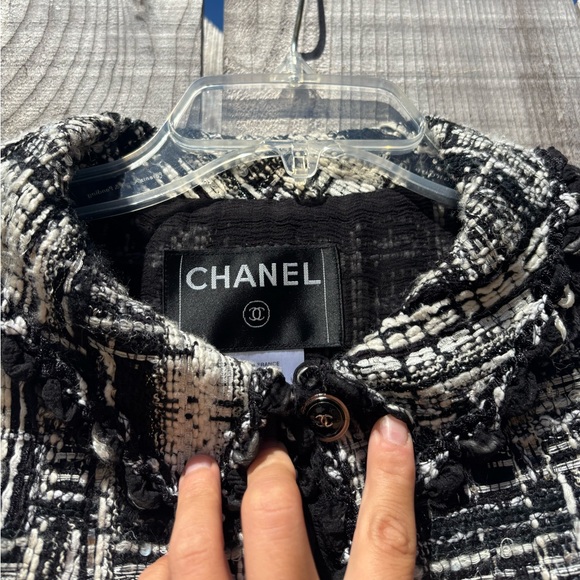 Jacket - Picture 7 of 10